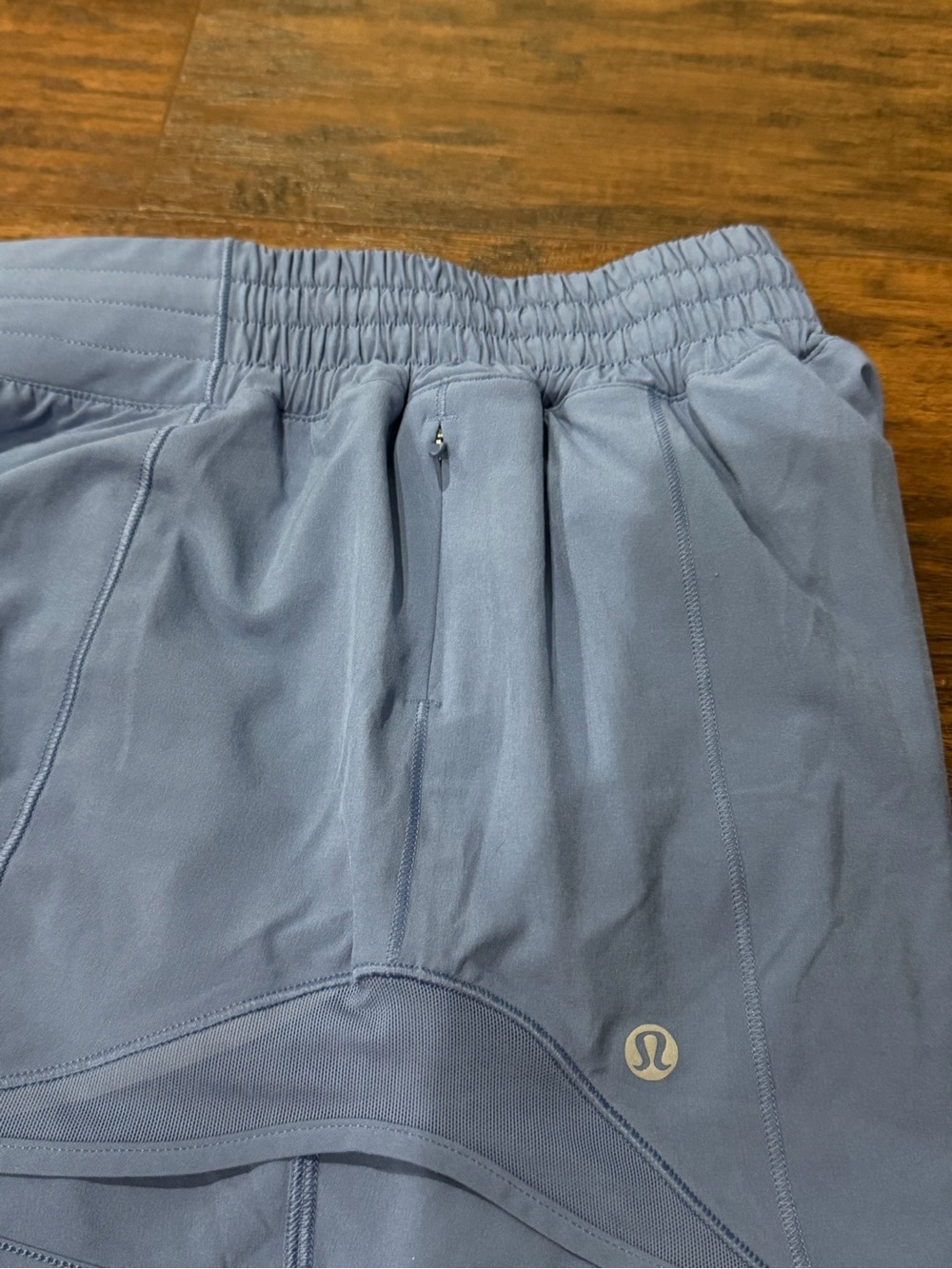 lululemon athletica Women's Blue Color Shorts Size 4 - Picture 4 of 12